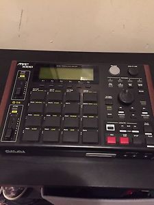 CUSTOM MPC 1000 (Blacked Out) - Great Condition!