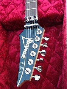 IBANEZ "JOE SATRIANI" "SIGNATURE JS100TR!" TRANS-RED w/ COFFIN CASE SKULLS!