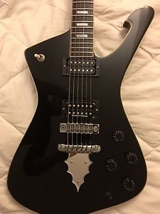 Ibanez Iceman IC200 1978 Black / PS10