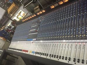 Allen & Heath ML4000 - 48   Mixing Console
