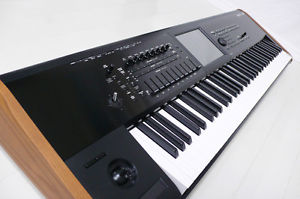 KORG KRONOS2 73  Music Workstation Keyboard Synthesizer KRONOS2-73