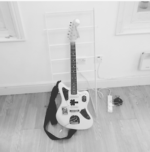 Fender Jaguar CIJ 2002 Olympic White