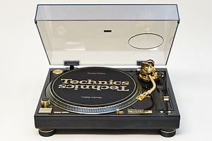 VERY RARE Technics NEW SL-1200GLD 24Karat Gold Plated LIMITED EDITION