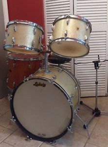 1964 LUDWIG SILVER GOLD SPARKLE DRUM KIT 20" BASS 12" TOMS DOWNBEAT KEYSTONE