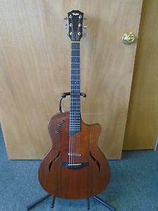 Taylor Thinline T5-LTD