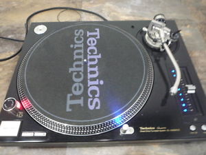Technics SL 1200 MK5G in excellent+ condition from Japan original box