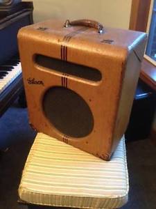 VINTAGE 1939 GIBSON EH-185/EH-150 STEEL ELECTRIC GUITAR TUBE AMPLIFIER AMP TWEED