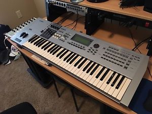 Yamaha MOTIF ES6 Keyboard Synthesizer