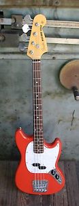 Fender Mustang Bass, Fiesta Red, Made in Japan