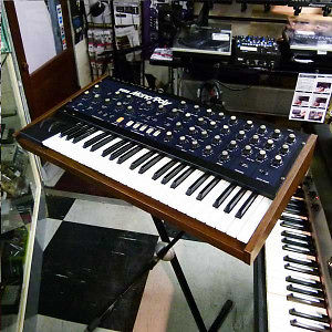 KORG  Mono/Poly monophonic music Keyboard Analog Synthesizer serviced japan used