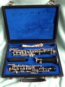Fox Renard 330 Artist Model Oboe With Original Case. Very Good Condition!!
