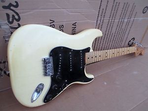 1979 FENDER STRATOCASTER - made in USA
