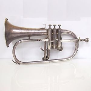 YAMAHA YFH-731 PROFESSIONAL FLUGELHORN HORN WITH CASE & MOUTHPIECE SILVER PLATED