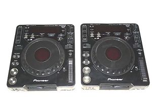 Pioneer CDJ 1000 Mk3 Pair