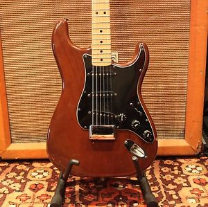 Vintage 1977 Fender Stratocaster Mocha Walnut Maple Neck Guitar Original w/ OHSC