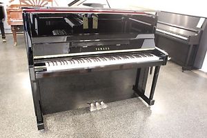 Yamaha B3 ***FREE LOCAL DELIVERY***