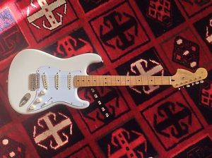 Jimi Hendrix Artist Series Fender Stratocaster