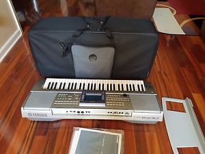 Yamaha PSR-1500 with case and FREE shipping