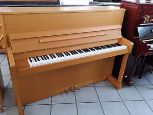 Schimmel Klavier, 116cm, Erle gewachst/geölt, 1999, Renner