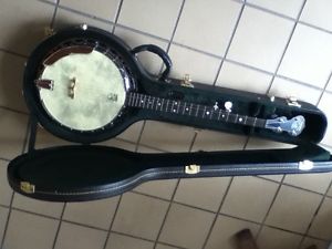 Deering 5 Deluxe 5 String Banjo 