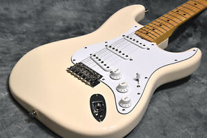 Fender Japan ST68-TX Vintage White 2014 Stratocaster Made in Japan E-Guitar
