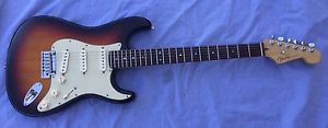2005 Fender Stratocaster Deluxe Electric Guitar USA Made With Case