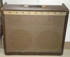 VINTAGE 1961 MAGNATONE CUSTOM 460