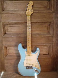 STRATOCASTER Tribute / Heavy Relic / Baby Blue / Vintage Style