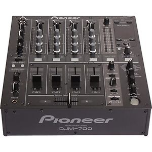 Pioneer DJM-700 Black (NEW)