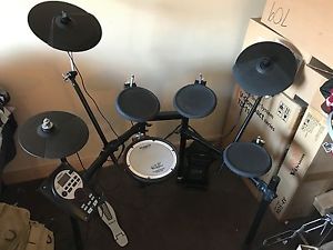 Uesd Roland V-Drums TD-11K