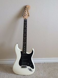Fender American Special STRATOCASTER HSS Electric Guitar