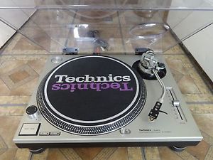 TECHNICS SL 1200mk2  PROFESSIONAL DIRECT DRIVE TURNTABLE + TECHNICS HEADSHELL