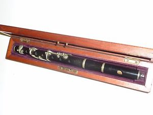 Antique Blee & Co London rosewood 8 keyed Flute