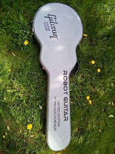 FIRST PRODUCTION RUN GIBSON LES PAUL ROBOT