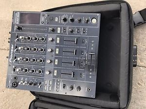 DJM 800 MIXER