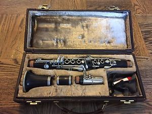 Buffet Crampon E Flat ( Mi B ) Clarinet Nickel Plated Keys