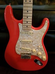 STRATOCASTER  HARDTAIL W/Abby PICKUPS  Featherlite 6.3# Swamp ash   Fiesta gloss