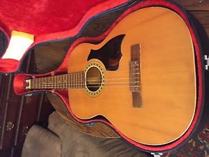 Very rare Knox classical guitar with case, Japan
