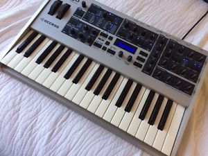Access Virus Indigo 2 Synthesizer (New Screen + New Battery!!)