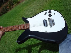 1967 Rickenbacker 900 Vintage Short Scale 3/4 Electric Guitar - Time Capsule
