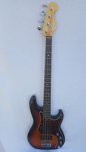Fender American Deluxe Precision Bass 2000 Sunburst **USA**