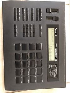 ROLAND R-8 plus 7 sound Libraries ROM cards