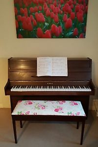 Kemble Upright Piano - Beautiful sound - local delivery avail