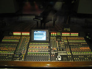 YAMAHA PM1D mixing console