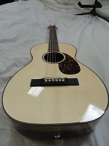 LARRIVEE P-09 BL PARLOR ACOUSTIC GUITAR  #1 OF 15 LIMITED BUILD