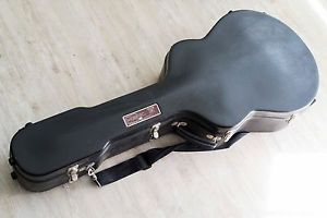 Calton Case for 16" wide guitar