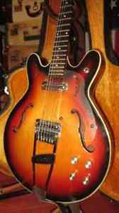 Vintage 1960's Danelectro Vincent Bell Coral Firefly Hollowbody Electric Guitar