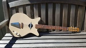1960's Danelectro Convertible Acoutic/Electric Guitar VINTAGE MADE IN USA + Case