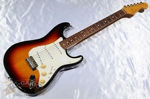 Fender Japan 2002-2004 ST62-58US / 3Tone Sunburst Electric Guitar Rare tc073007