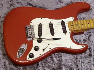 Fender Stratocaster '81 "Morocco Red" Electric Guitar Free shipping